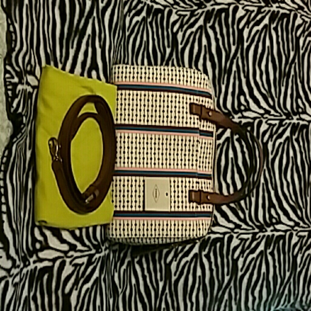Hand bag